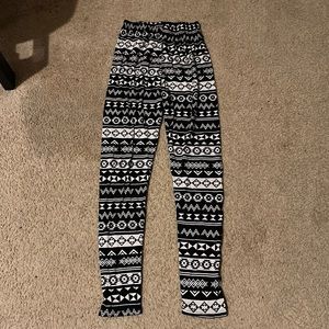 ABSTRACT DESIGN LEGGINGS
